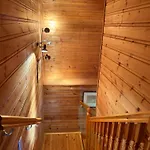 شقة Flam Holiday Home