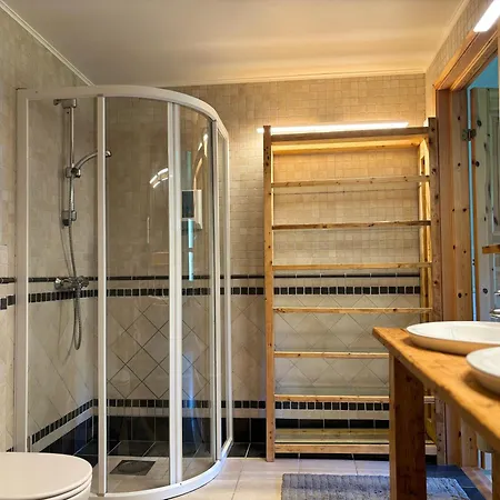 Flam Holiday Home Apartamento *