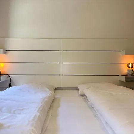 Апартаменты Flam Holiday Home